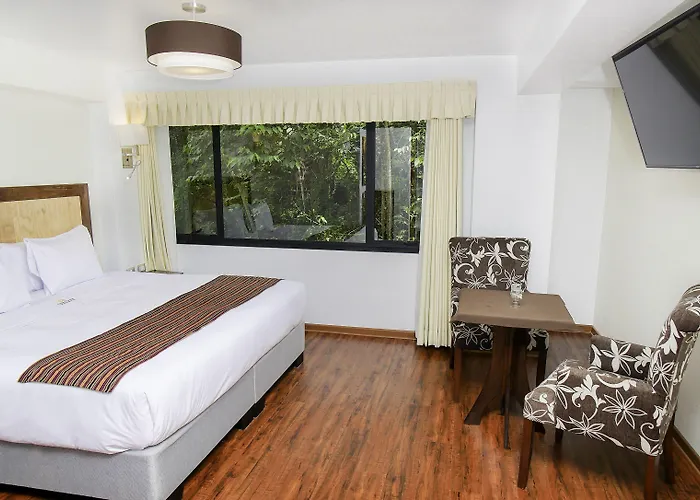 Golden Sunrise Hotel 4*