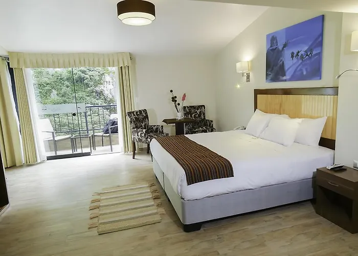 Golden Sunrise Hotel 4*