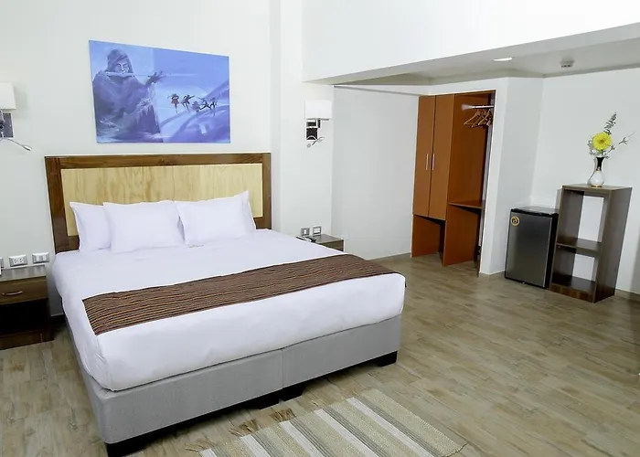 Golden Sunrise Hotel 4*
